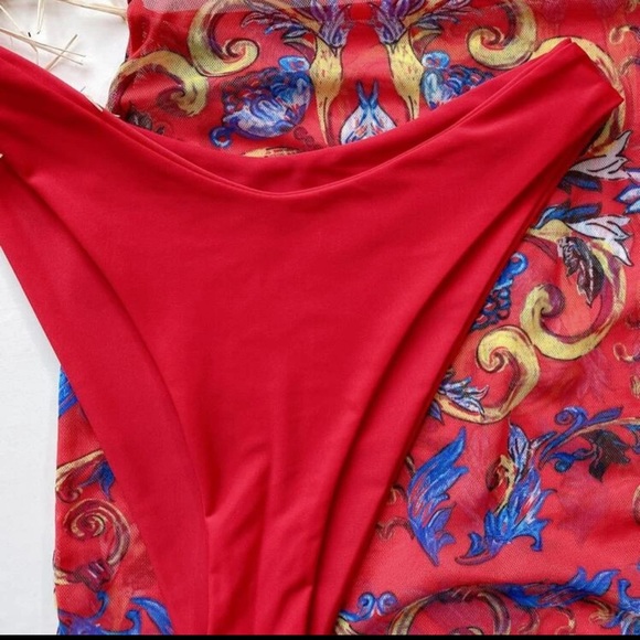 3 pack bikini swimsuit & beach skirt - Picture 4 of 5